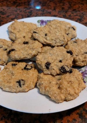 Una foto de Galletitas o bizcochitos de banana y avena fit