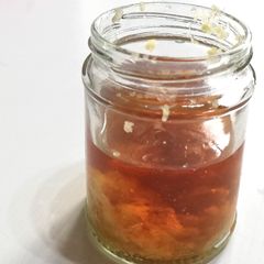 A picture of Honey & Garlic Cold & Flu Medicine.