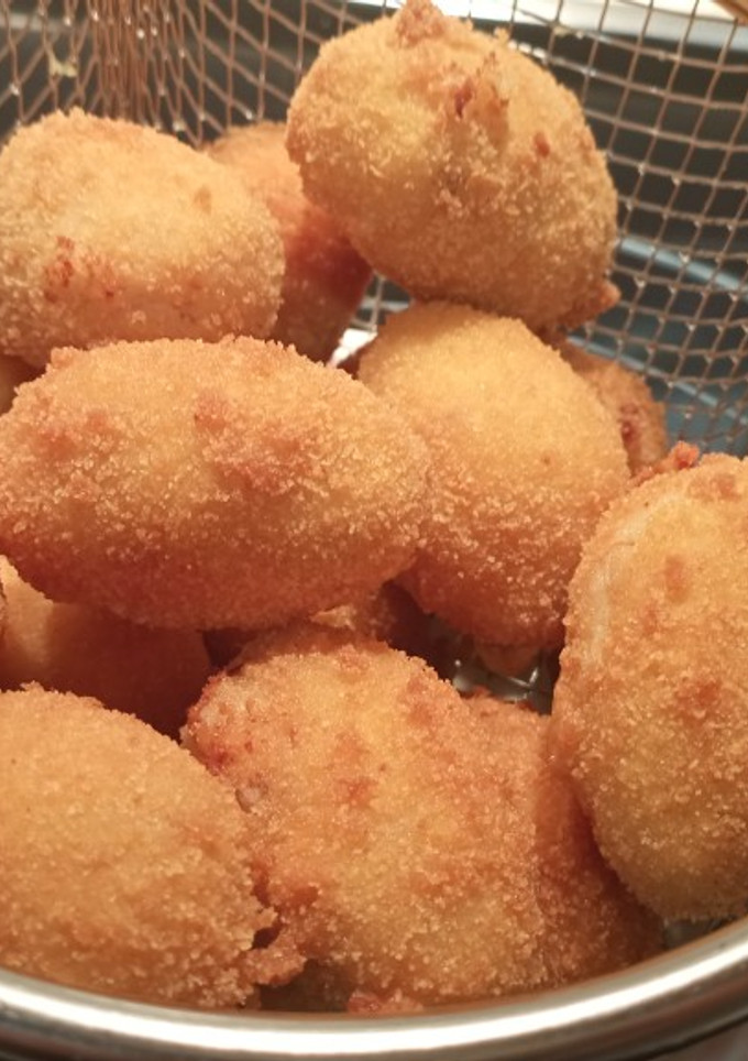 Una foto de Croquetas de pollo y bacon en Monsieur Cuisine