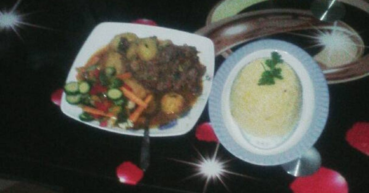 Beef Stew With Tumeric Rice Recipe by Lilymoh - Cookpad