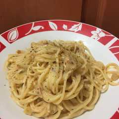 Spaghetti carbonara tuna রেসিপির প্রধান ছবি
