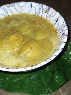 Netu taxallusi bilan porno aktrisa Ipak tungi koylakdagi ayollar fotosurati