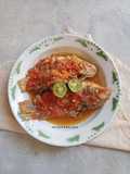 505. Pecak Ikan Nila khas Betawi