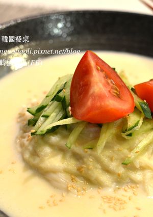 韓國夏天的代表菜豆漿冷麵，콩국수 的食譜成品照片