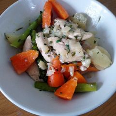 A picture of Chicken Tarragon.