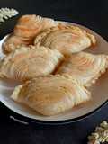 Karipap isi Bihun