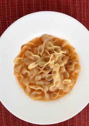 Una foto de Sopa de moñito