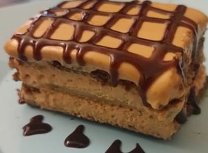 Una foto de Chocotorta Fácil con Crema de Leche