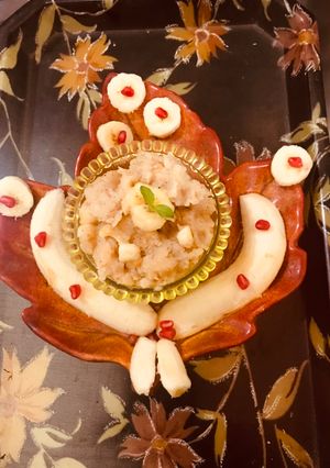 केळीचा प्रसादाचा शीरा (kelicha sheera recipe in marathi) रेसिपी चे मुख्य फोटो 