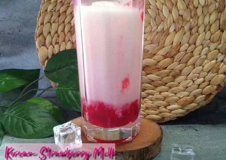 Resep Easy Korean Strawberry Milk yang praktis
