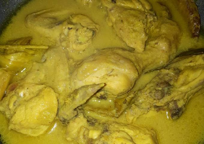 Resep: Ayam Ungkep bumbu kuning Untuk Jualan