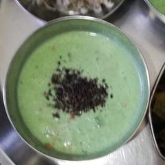 A picture of Bathua curd raita.
