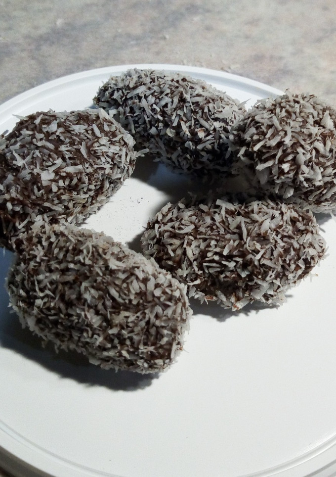 Una foto de Bolitas de dátil y fruto seco
