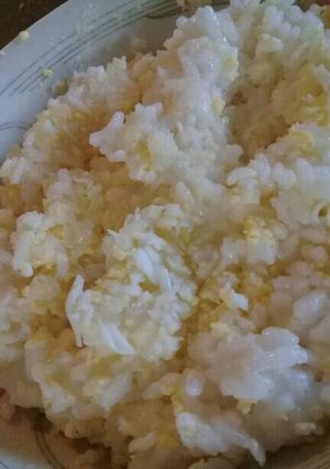 Una foto de Arroz con queso y huevo duro