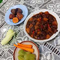 Semur daging sapi dan kentang-レシピのメイン写真