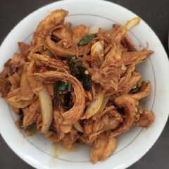 รูปของ Ayam Suwir Kecap Cabe Hijau