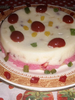 फ्रूट जेली केक (Fruit jelly cake recipe in Hindi) रेसिपी मुख्य फोटो