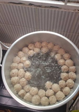 Foto resep Bakso Sapi Kenyal Home Made lengkap dengan gambar
