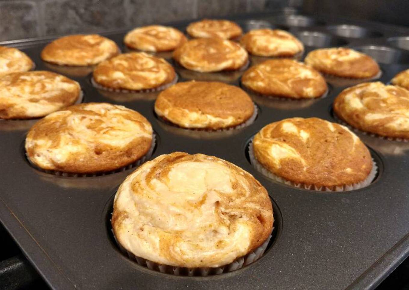 Pumpkin Cream Cheese Muffins
