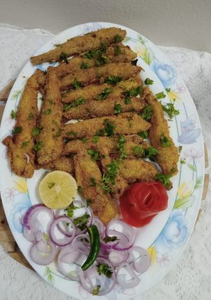 A picture of Chatpaty kurkury Bombil fish fry.