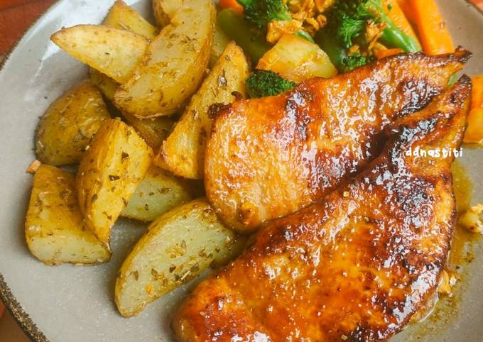 Resep Ayam Panggang Dan Potato Wedges Oleh Dini Dwi Nastiti Cookpad