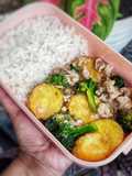471 - Sapo Tahu Brokoli w/ Ayam Cincang (6 CP Apron 2026)