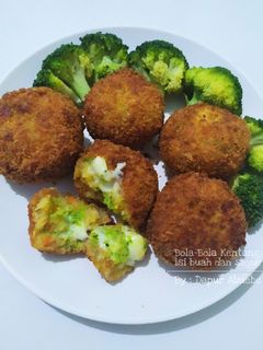 Foto resep Bola-bola kentang isi buah dan sayur (Kroket)