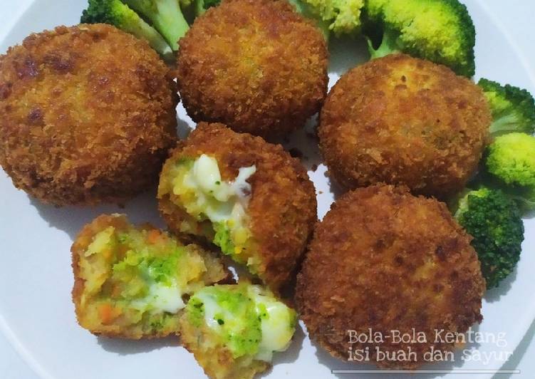 Bola-bola kentang isi buah dan sayur (Kroket)