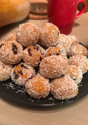 Sütőtökös kókuszgolyó recept fotója