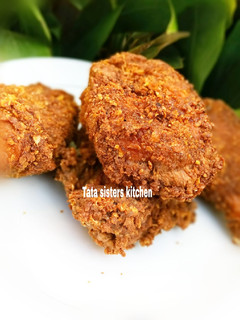 A picture of KFC chicken.