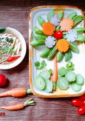Hình của món Rau củ luộc chấm tôm thịt rim.