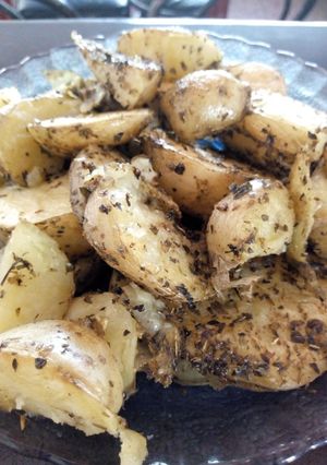 Una foto de Papitas doradas en olla essen 💛