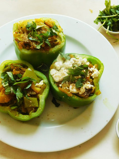 A picture of Capsicum STUFFED with curried Veggies.