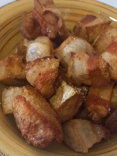 Una foto de Chicharrones de cerdo 🐷