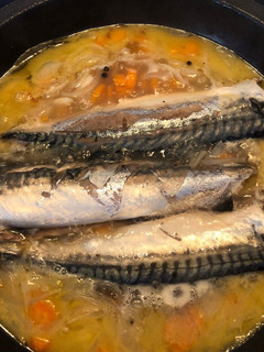 Una foto de Caballas en escabeche