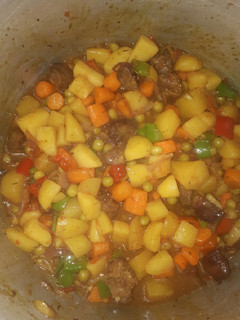 A picture of Beef curry soup.