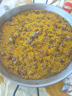 Una foto de Paella de pato y foie