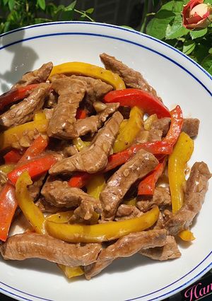 Hình của món Bò Xào Ớt Chuông (Peper Beef Stir Fried).