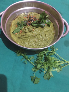 கொத்தமல்லி சட்னி☘️🍀 (Kothamalli chutney recipe in tamil) செய்முறை முக்கிய புகைப்படம்