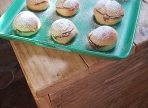 Una foto de Pancitos para rellenar con dulce de leche o crema pastelera