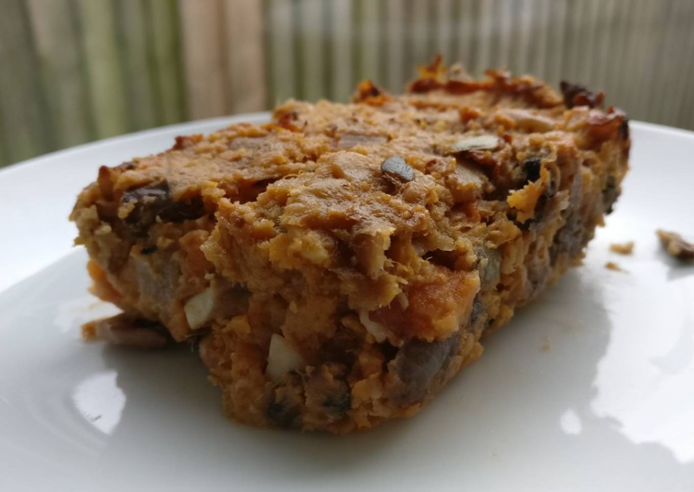 Vegan nut roast