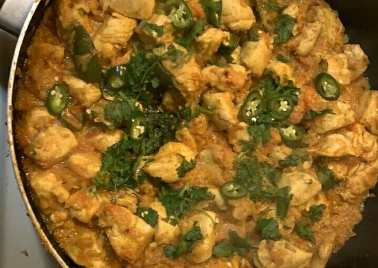 Chicken boneless karahi