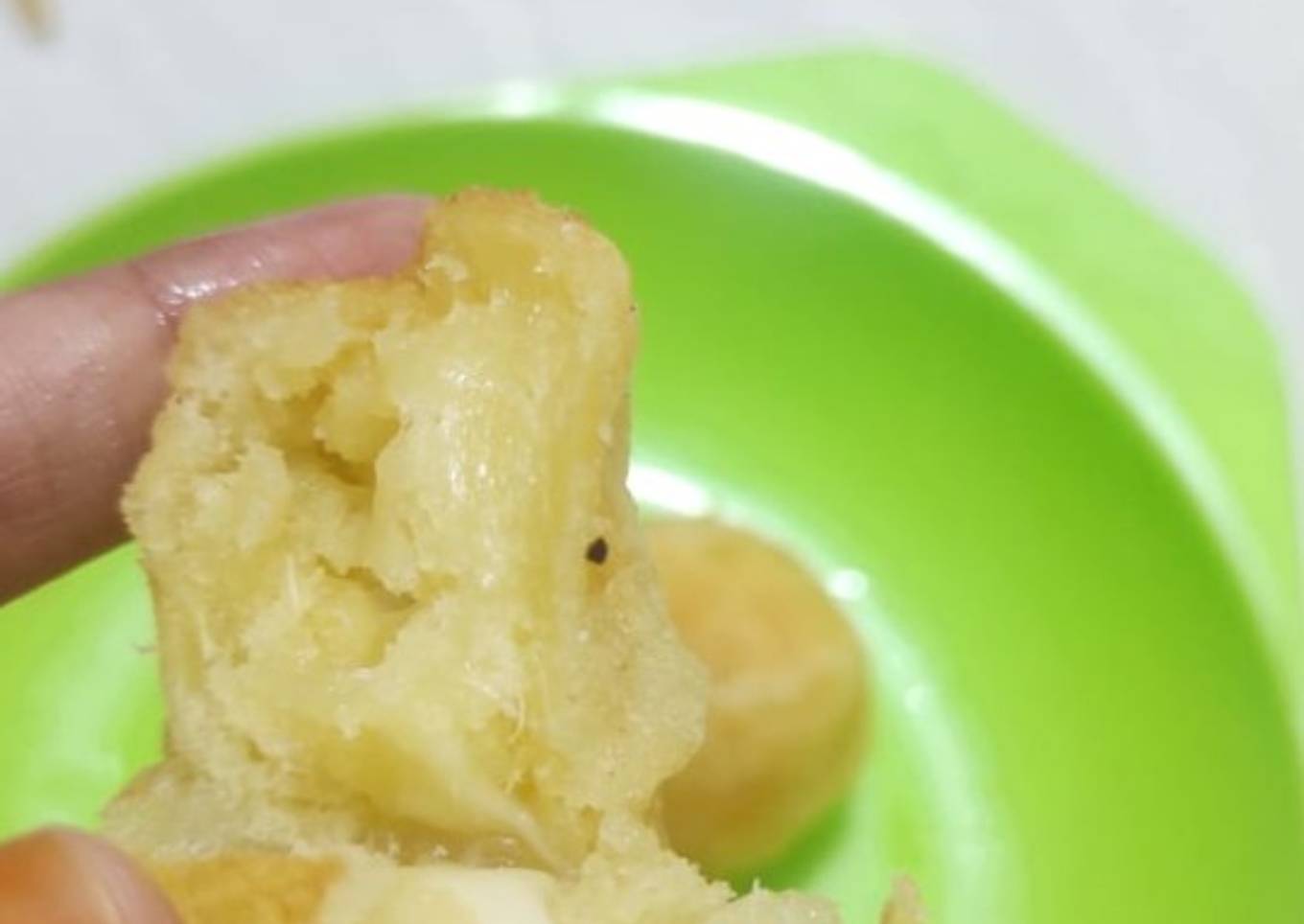 Tape goreng mozzarella