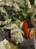 Green Curry with Chicken Thighs