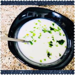 A picture of Cucumber raita.