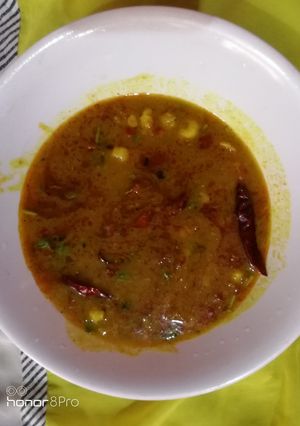 मखाना वाली दाल (makhana wali Dal recipe in Hindi) रेसिपी मुख्य फोटो