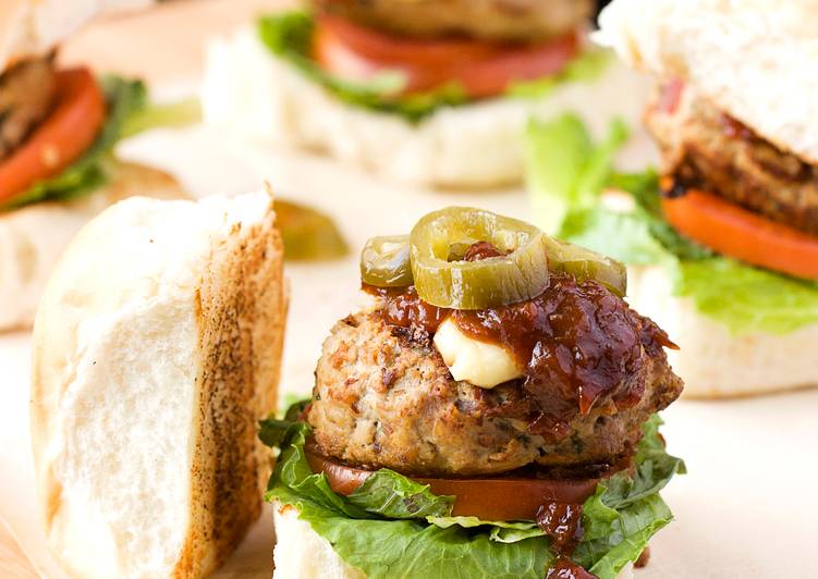 How to Make Any-night-of-the-week Smoky Beef Sliders