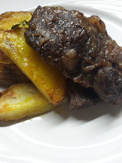Una foto de Entraña y papas al horno