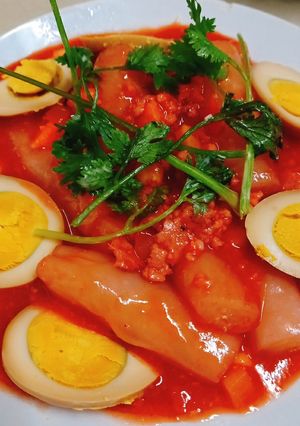 Hình của món Bánh gạo cay làm từ bánh tráng.