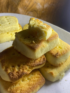 A picture of Maize flour Butter cookes.